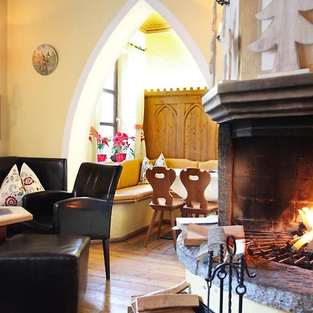 Hotel Unterbrunn Apartments & Gaestehaus Нойкірхен-ам-Гросфенедігер Екстер'єр фото